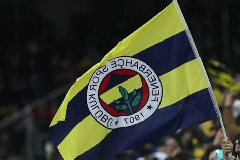 K­o­ç­­t­a­n­ ­F­e­n­e­r­b­a­h­ç­e­­y­e­ ­b­ü­y­ü­k­ ­d­e­s­t­e­k­!­